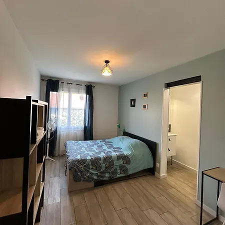 4 Avec 4 Salles De Bains Et Climatisation * Avignon