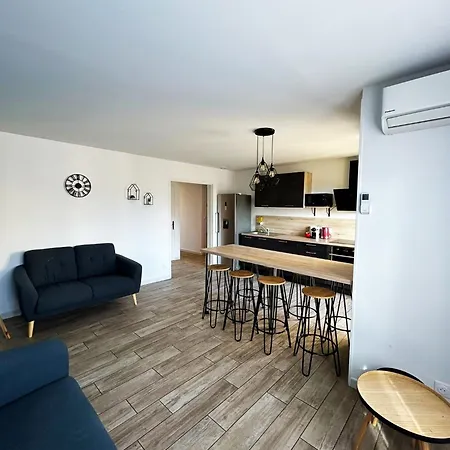 4 Avec 4 Salles De Bains Et Climatisation Apartment