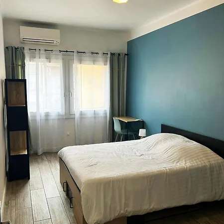 Apartment 4 Avec 4 Salles De Bains Et Climatisation